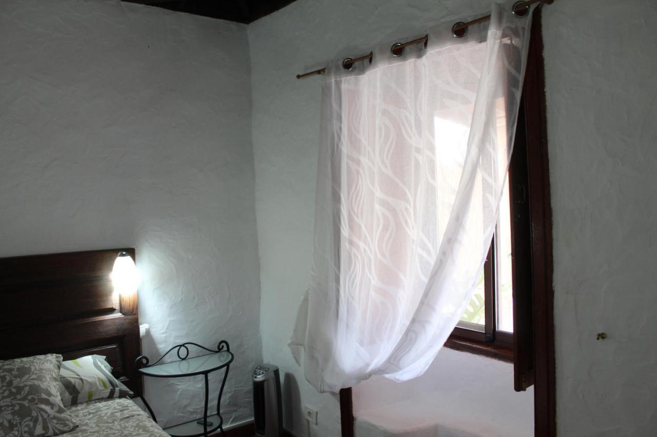 Vivienda Vacacional Capellania Con Piscina Tijarafe Exterior foto